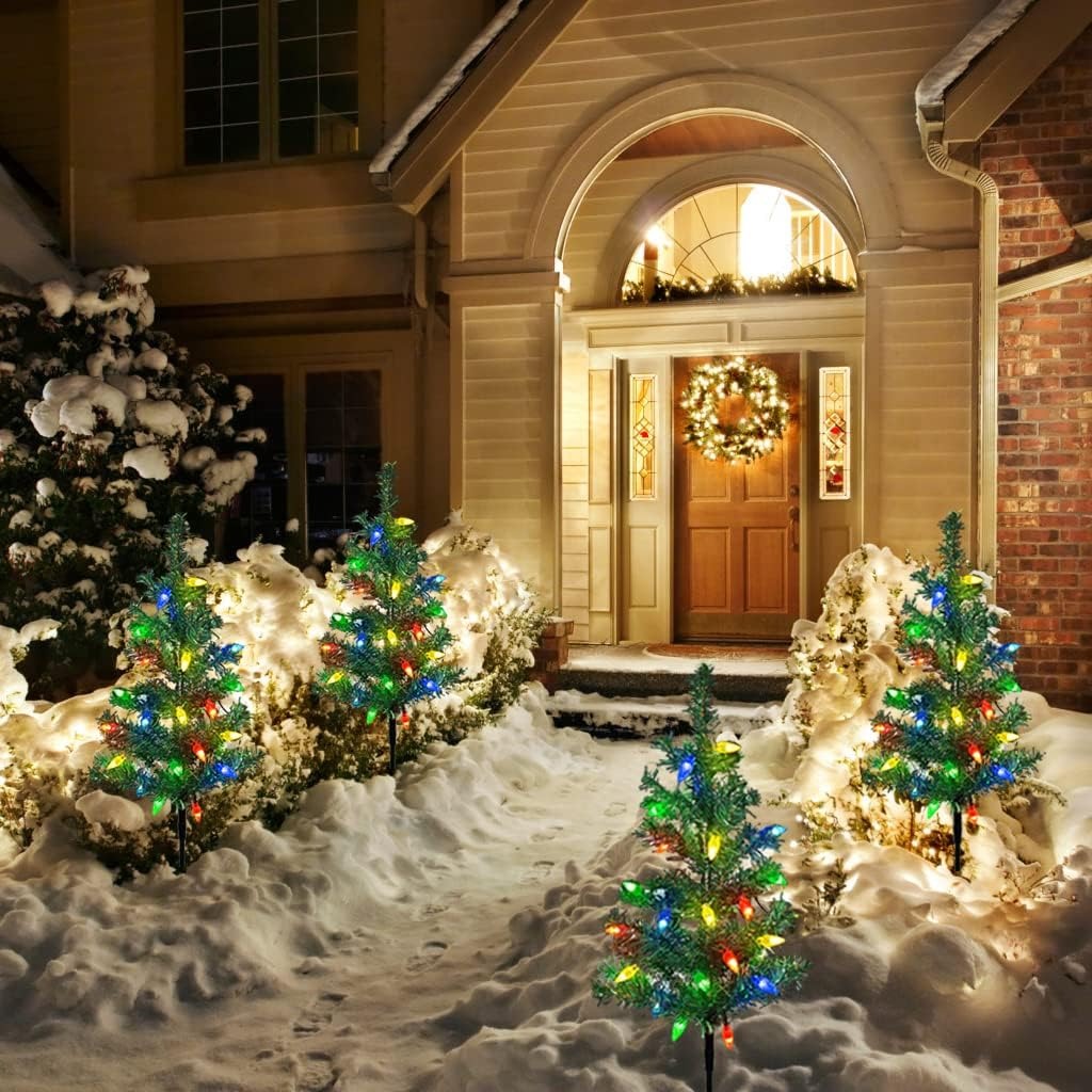 🎄Christmas 🔥Solar Powered Christmas Tree with 20 LED Strawberry Lights
